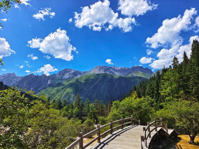 四川阿壩黃龍仙境