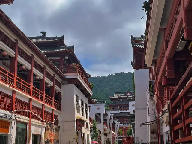 Shenzhen Longgang's "Little Forbidden City": Wenbo Palace