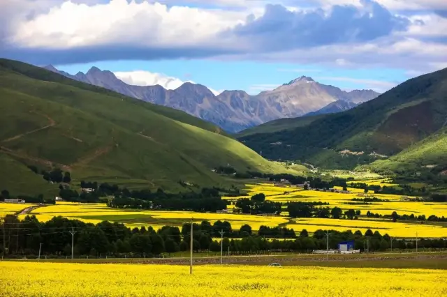 The beauty of Western Sichuan