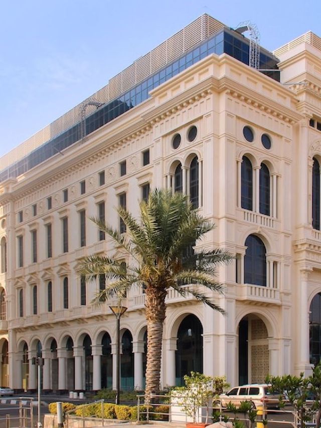 🌟 Jeddah Jewel: Discover Opulence at Hotel Galleria 🌟