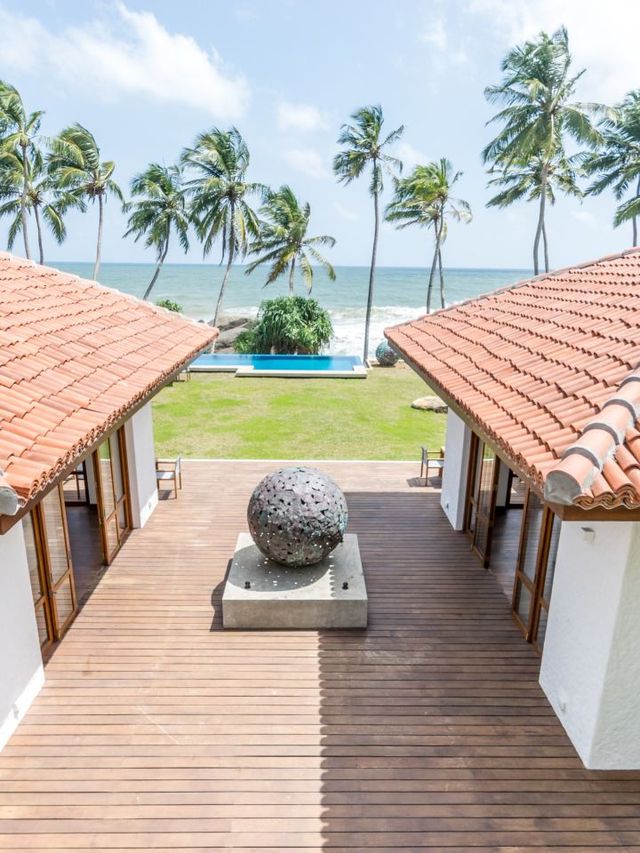 🌴🏨 Sri Lanka's Serene Stay: Kumu Beach Bliss 🌊