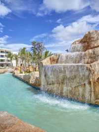 🌴🏖️ Unwind in Style at Royalton Bavaro! 🎰🍹