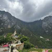 Shangri la gorge, Balegezong
