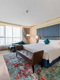 🌟 Hanoi's Luxe Life: Golden Stays at Dolce Wyndham! ✨