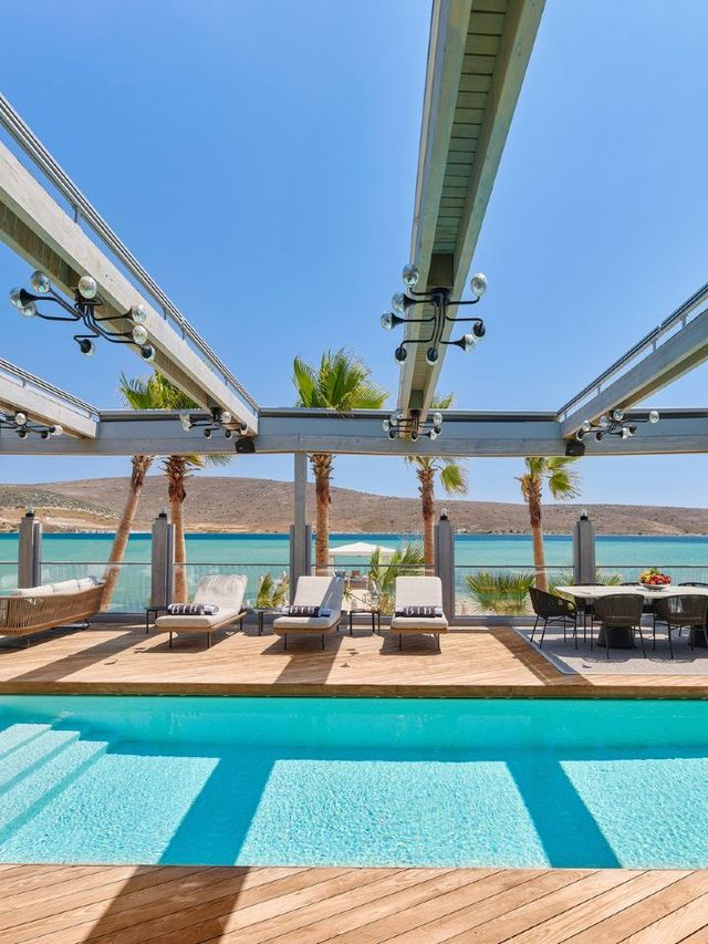 🌟 Alaçatı's Gem: Luxe Stay at Biblos Resort 🌊