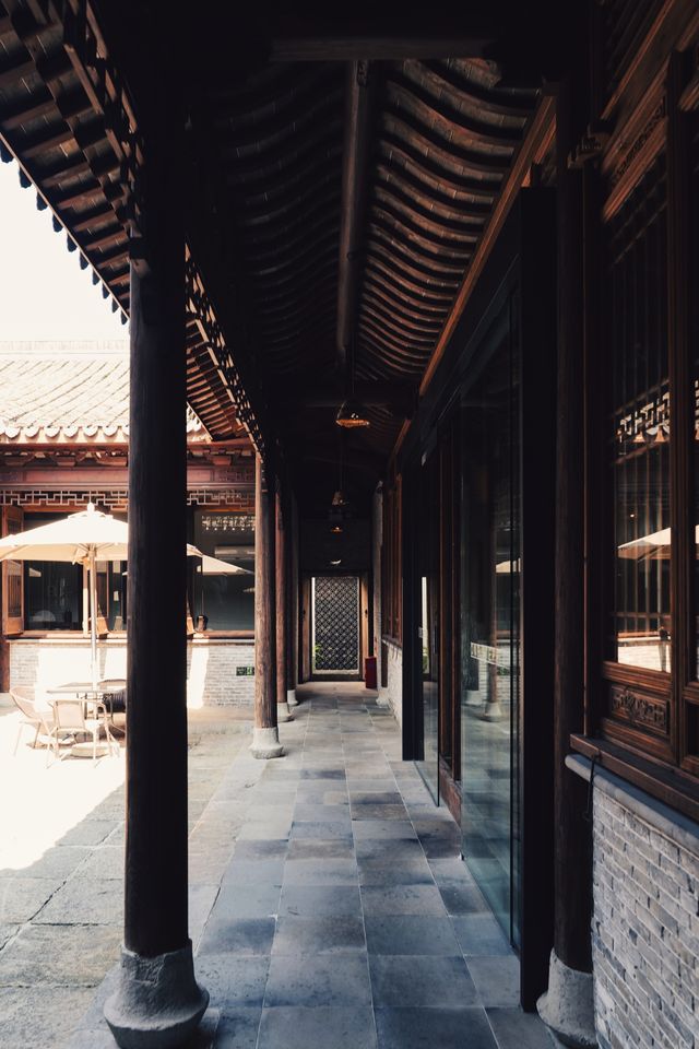 上海青溪古鎮｜鏡頭中的歷史，咖啡裡的故事。