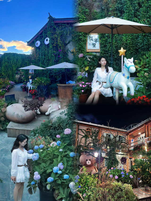 在束河古鎮住進了莫奈花園·好愛麗絲仙境哇。