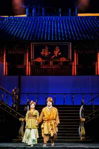 中國首部說唱音樂劇,現場很震撼。