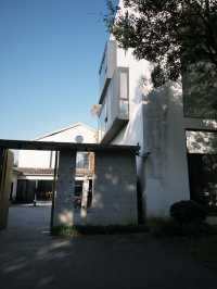周末帶小朋友入住寵物友善酒店。