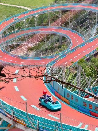 Newly Opened Mountain Park: Live Photos from Yesterday, No Waiting in Line