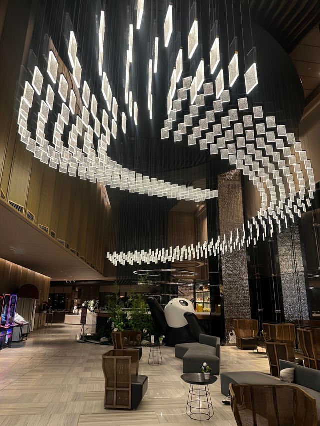 《雲端奢享·蓉城之巔：世茂成都茂御酒店》