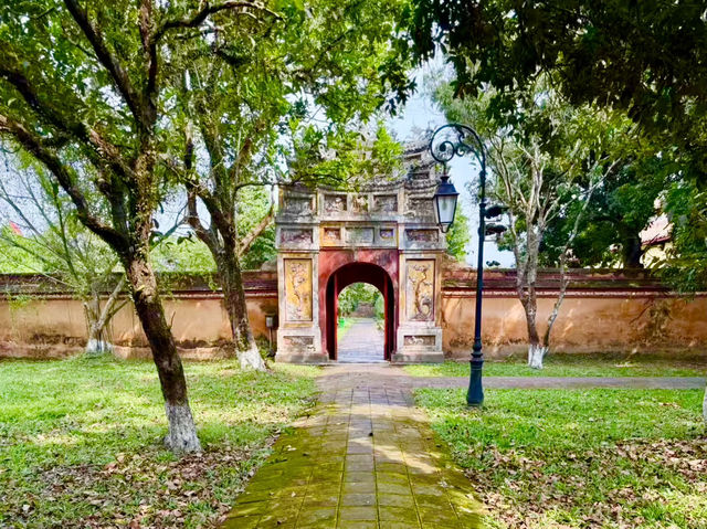 Huế’s Imperial City: Step into History 