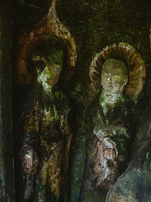 喺都江堰嘅密林深處，隱藏住成都最美嘅唐代造像