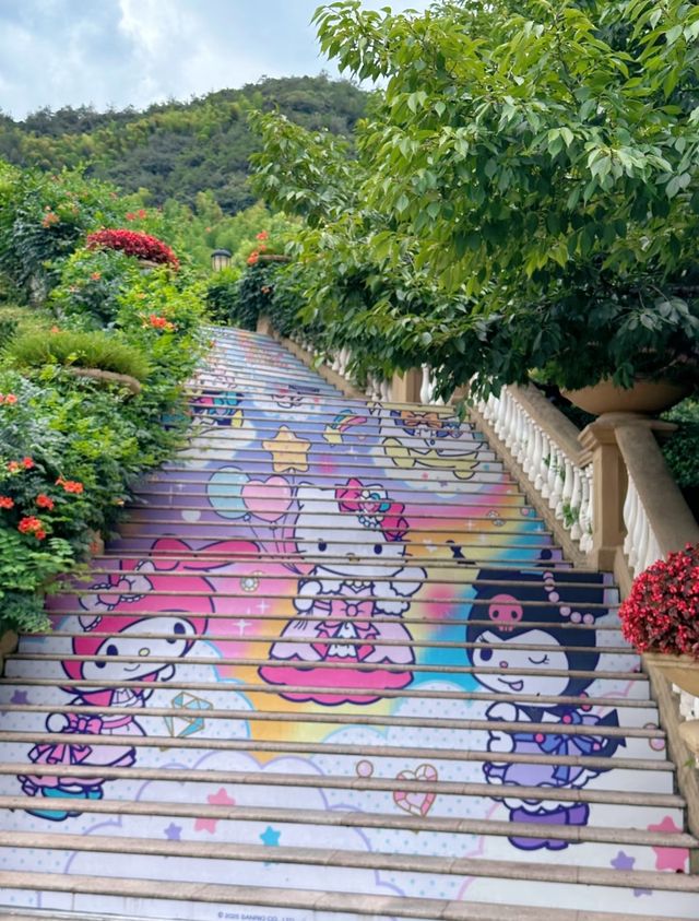杭州Hello Kitty樂園夏日祭夜場美瘋！！