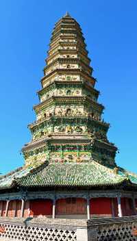 比起應縣木塔,我更推薦這座不褪色的琉璃塔