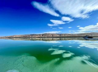 Mangya Emerald Lake｜Qinghai's Hidden Cosmic Gem! So Beautiful It's Unfair! A Must-Visit in This Lifetime! ?