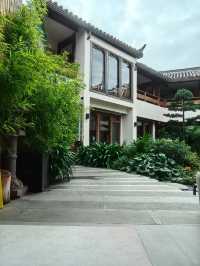 麗江又下雪了，冬日裡的樸致更溫暖。