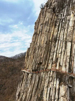 嵩山西脊 三皇寨を越えて少林寺までハイキング