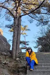 爬黃山，這些裝備和姿勢，明豔出片又實用！