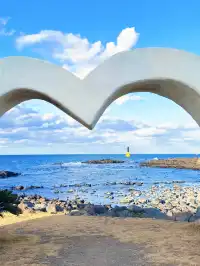 涯月邑：面朝大海，坐到日落（穿多了版）