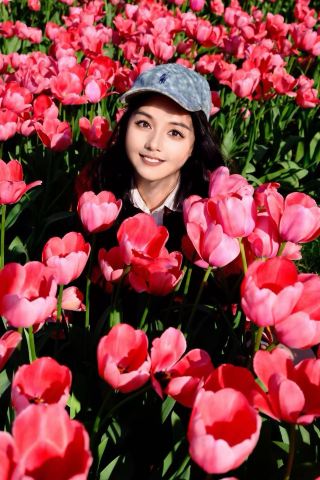 What kind of magical scenic spot is Taiping Lake in Mile?