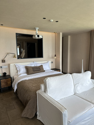 A bed in the scenery