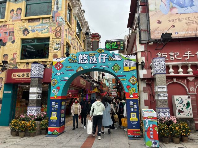 Shopping at Taipa Old Village 