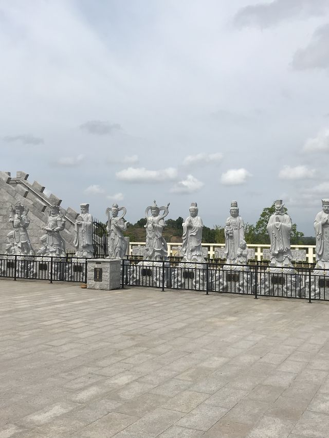 500 Lohan Temple in Bintan 