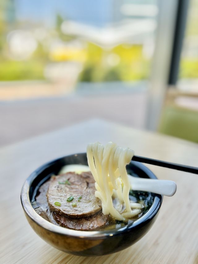 科學園靚園景壽司店