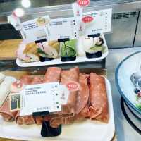 冰芒果 + 冰魚生 + 烤雞 + 冰甜品 + 冰生蠔 + 冰清酒 + …