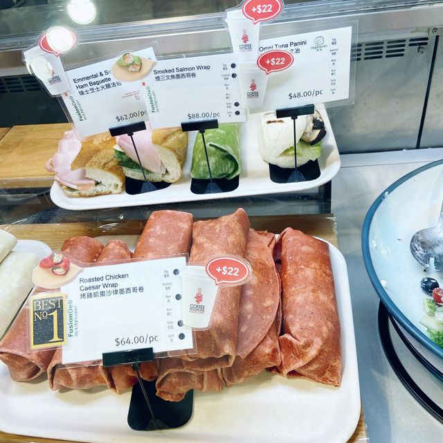 冰芒果 + 冰魚生 + 烤雞 + 冰甜品 + 冰生蠔 + 冰清酒 + …