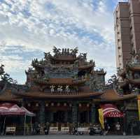 台北有名的觀光夜市-饒河夜市