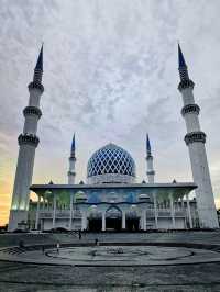 The Blue Mosque, shinning like a sapphire!