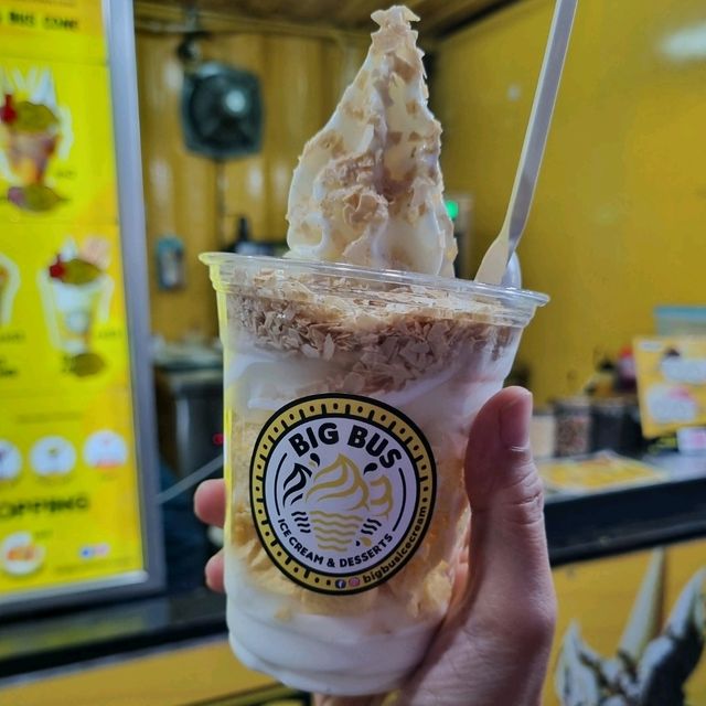 Truck food  ย่าน KLCC แนวฮิปๆ