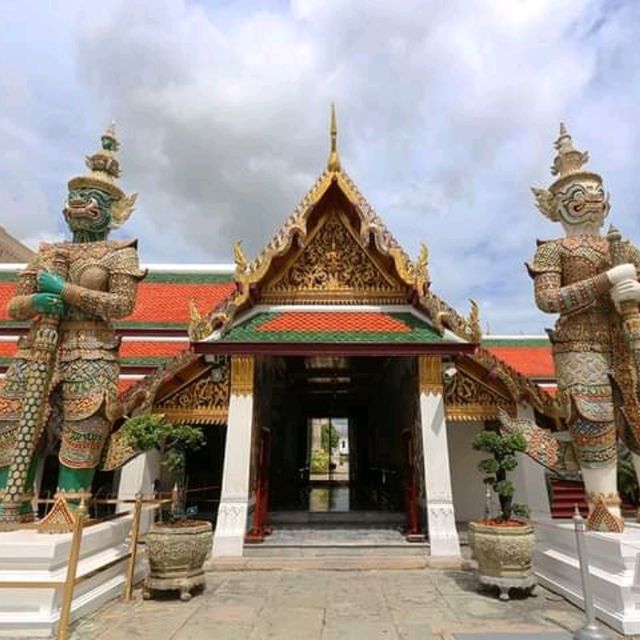 Wat Phra Kaew Bangkok 
