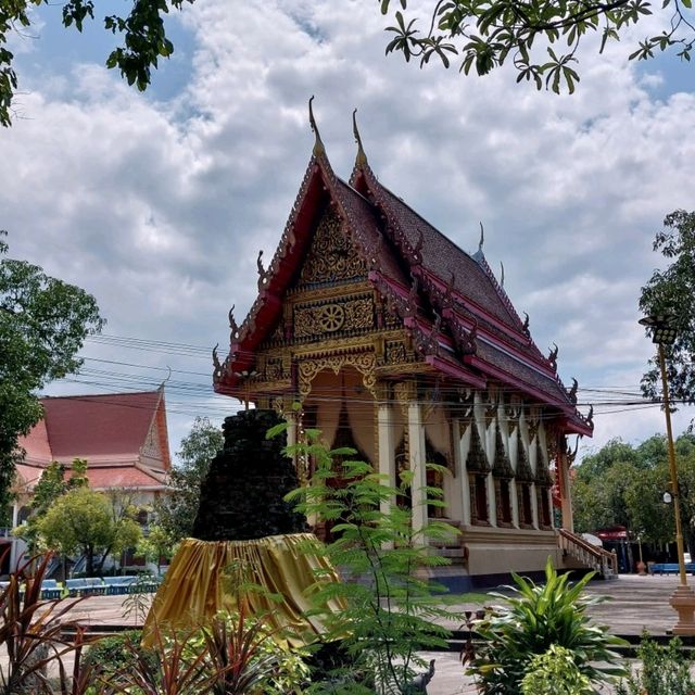 วัดช้างเผือก สะเดียง