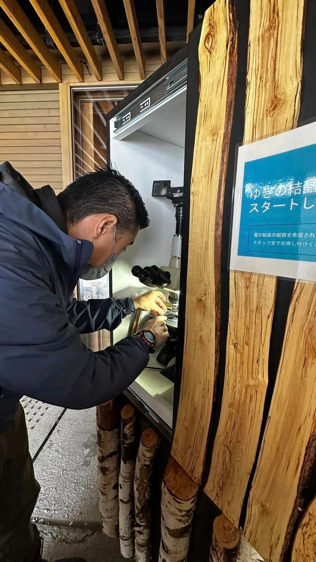 顯微鏡下北海道最高峰旭岳的冰晶雪花