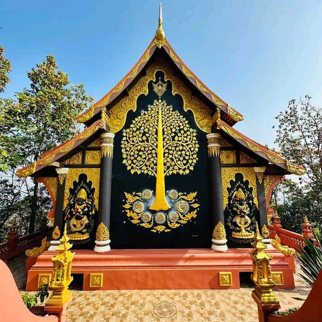 พาเที่ยววัดสวยลำปาง