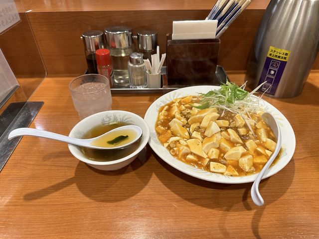 宮城・仙台。仙台のご当地グルメ『マーボー焼きそば』にチャレンジ。『とんとんラーメン』
