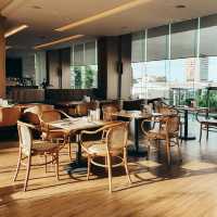 โรงแรมใหม่ดีไซน์เก๋ กลางเมืองหัวหิน น้องหมาพักได้!