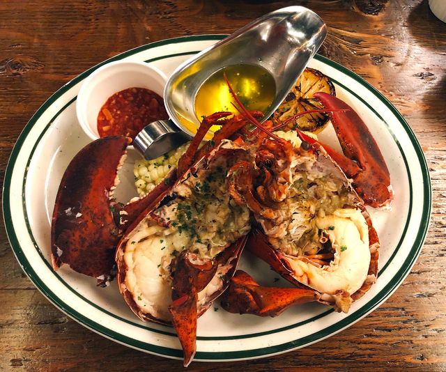 Wayne’s New York 美式餐廳
