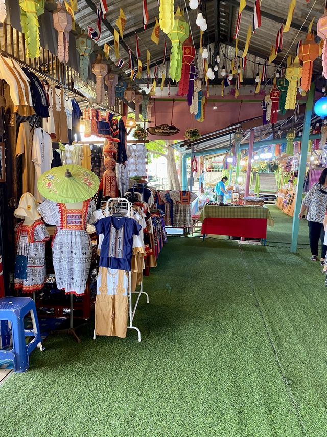 ตลาดน้ำกรุงเก่า วัดท่าการ้อง