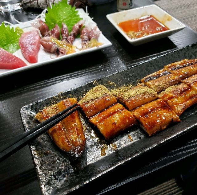 可愛い彼女とラブラブ旅行 可愛い彼女とラブラブ旅行