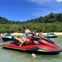 Explore Langkawi with a jetski ☀️
