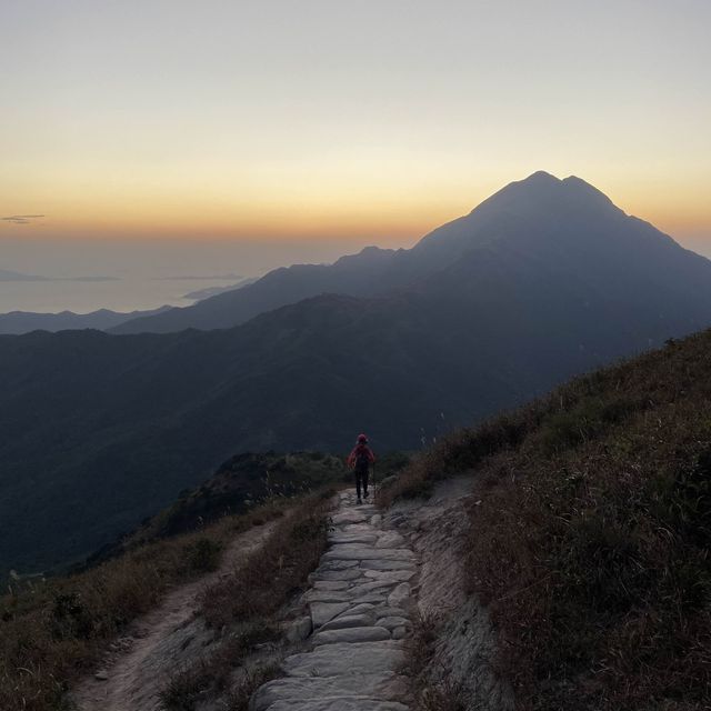 香港🇭🇰 | 香港欣賞日落西山最美之地🌟 - 大東山 ⛰️