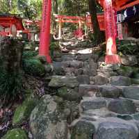 ศาลเจ้ายูโทคุอินาริ yutoku inari shrine