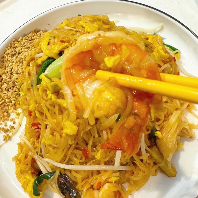 好友歡聚食返餐！