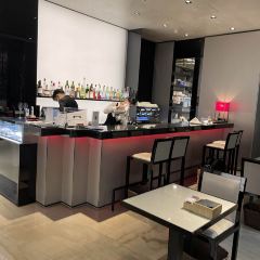Emporio Armani Caffe User Photo