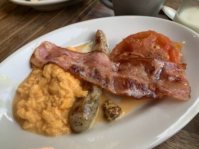 朝食もお部屋も全てがお洒落な中心街のホテル