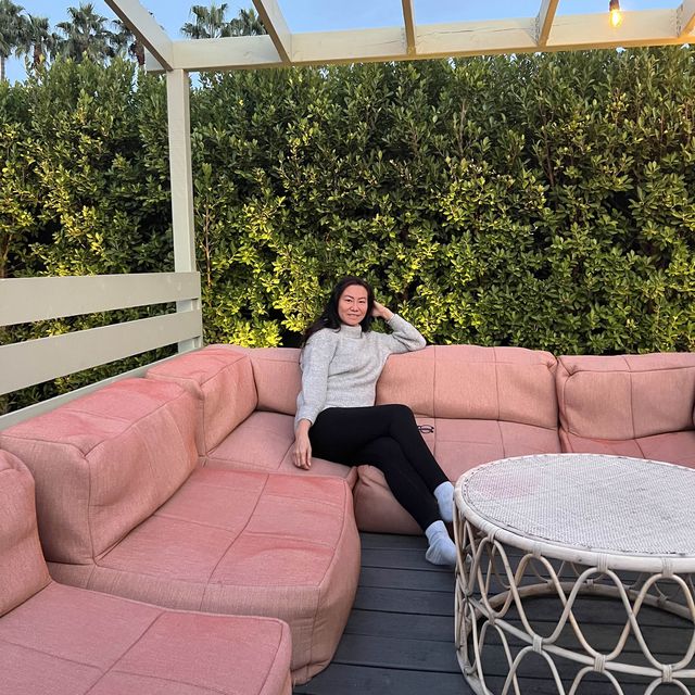 Fleur Noire Hotel โรงแรมบูติคใน Palm Spring, CA.